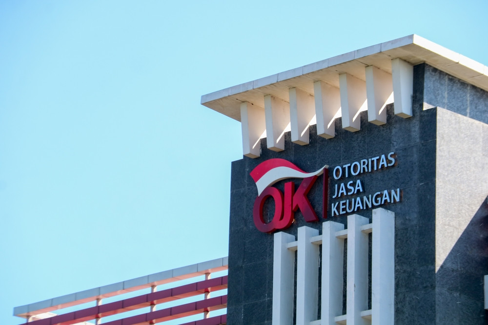 OJK office, OJK crypto regulation 2025