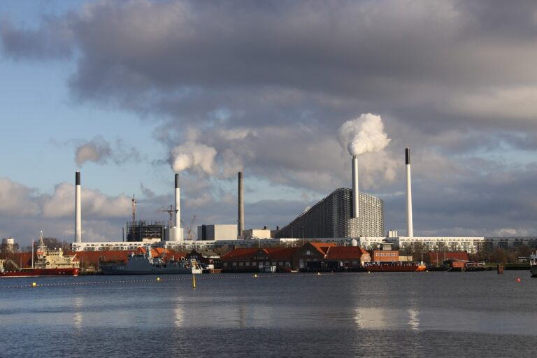 amager-power-plant-7026258_1280