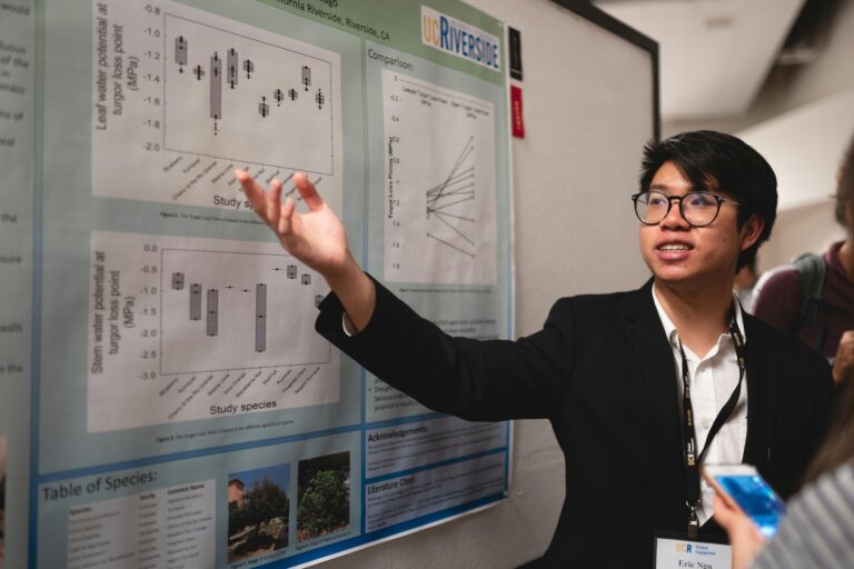 pexels-mediocrememories-2399035